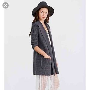 Urban Outfitters Kimchi Blue Weekender Hooded Cardigan in Dark Charcoal Small